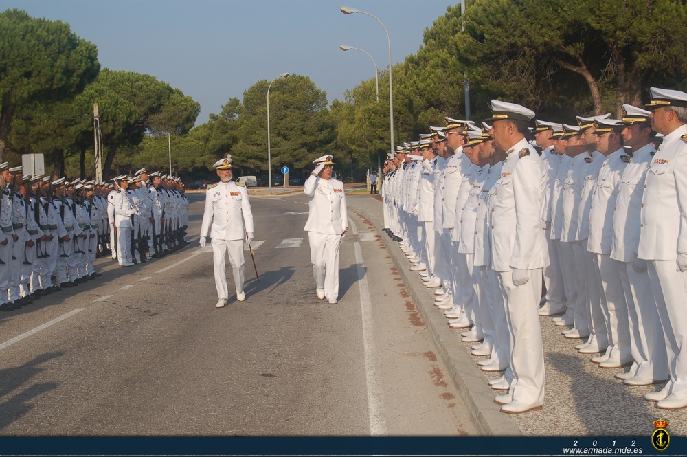 AJEMA realiza su primera visita oficial al Cuartel General de la Flota